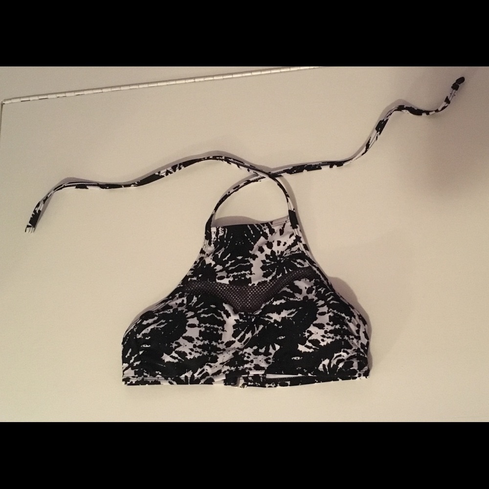 Super cute high neck bikini top